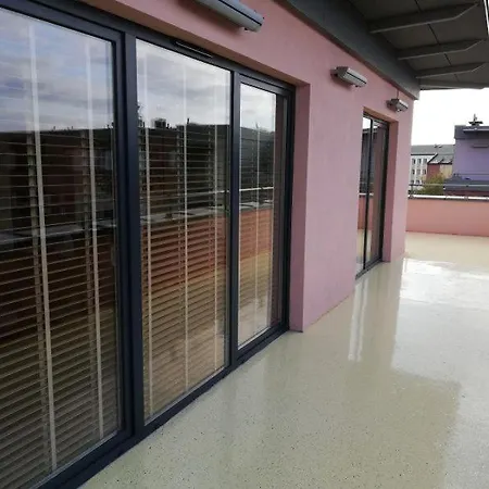 Apartament 80M2 Z 70M2 Tarasem -W Pelni Wyposazony - Wyjatkowe Centrum Miasta Włocławek Zewnętrze zdjęcie